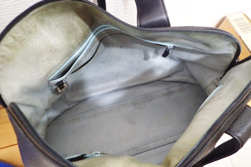 チェレリーニのトートバッグの内装