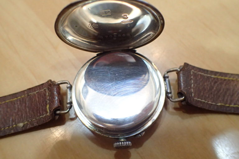 モーリス/MOERISの銀製アンティーククロノ時計のディテールと魅力 | エコステージの「買取実績ノート」