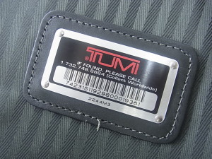 TUMIのスーツケース