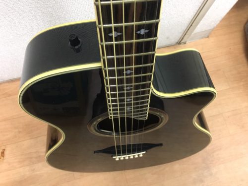 ヤマハのエレアコギター、APX-10S